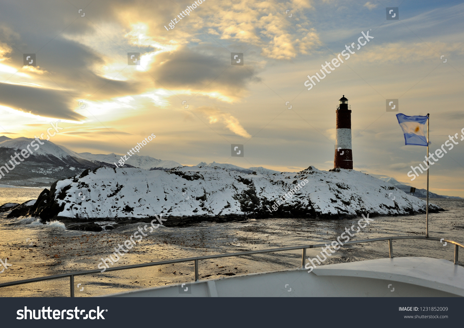 USHUAIA  province of TIERRA DE FUEGO (ARGENTINA)  NAVIGATION FOR THE BRIDGES ISLANDS; Les Eclaireurs lighthouse (LIGHTHOUSE OF THE END OF THE WORLD)